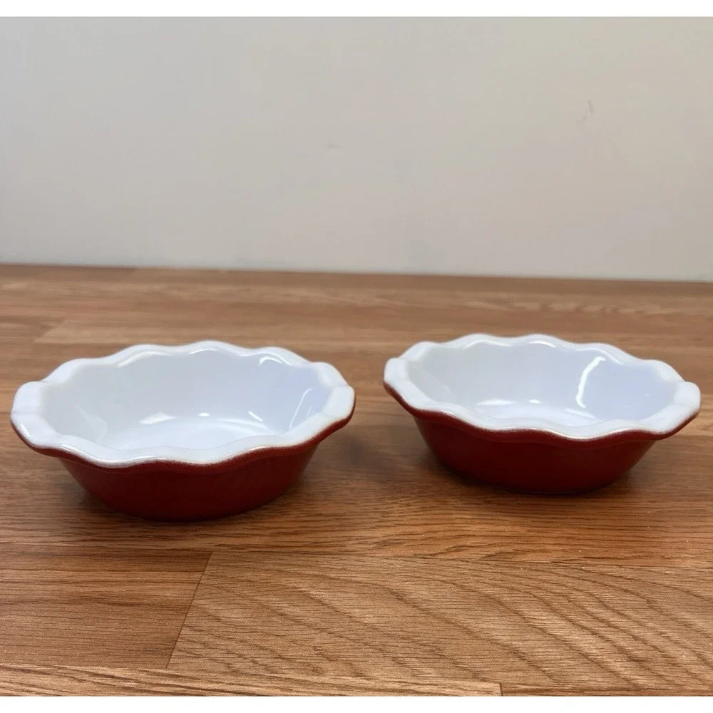 Lot of 2 Emile Henry France‎ 5.5